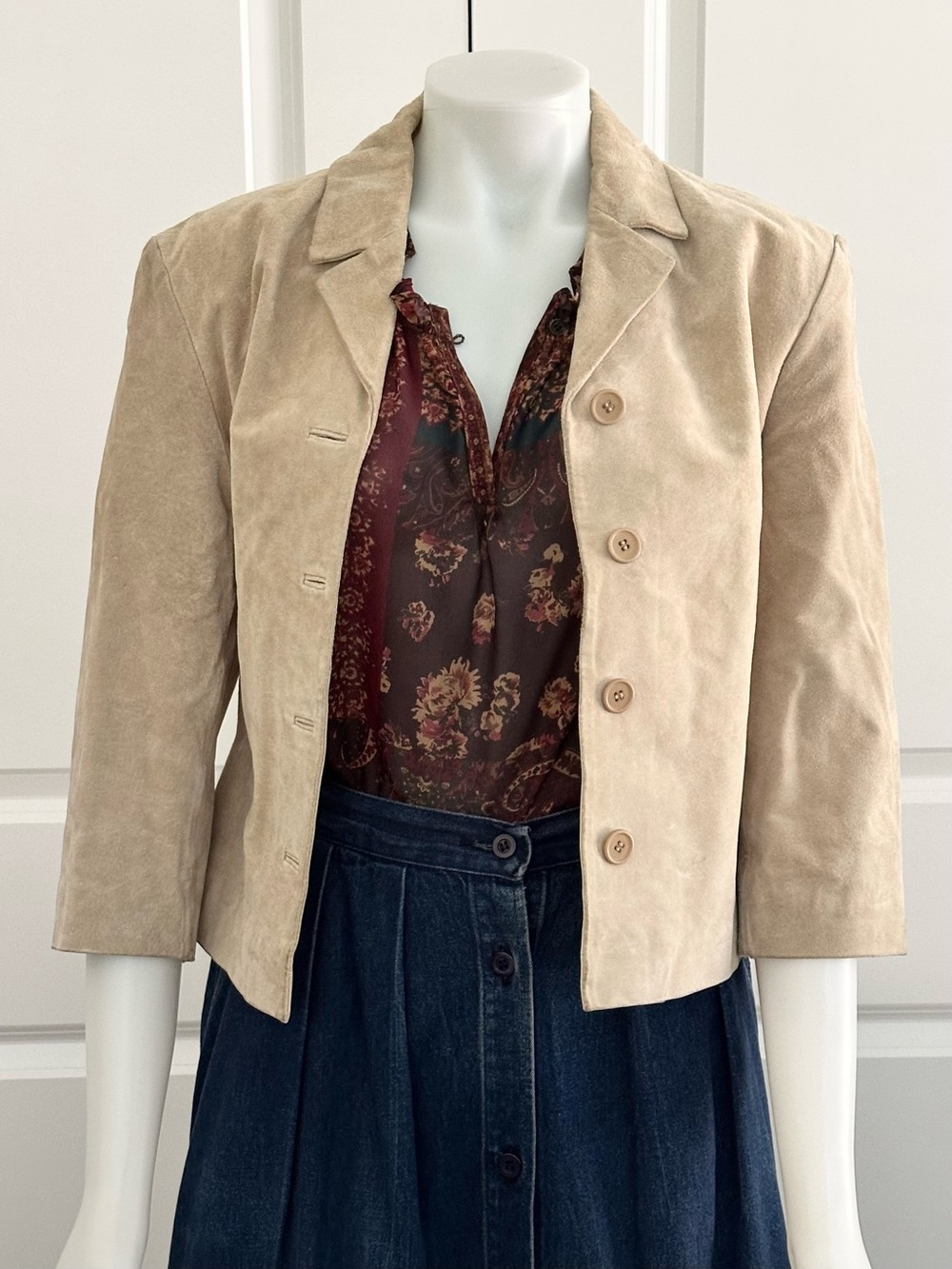 Vintage 90s 100% Genuine Suede Leather Beige /Sand / Light Tan Fall Jacket